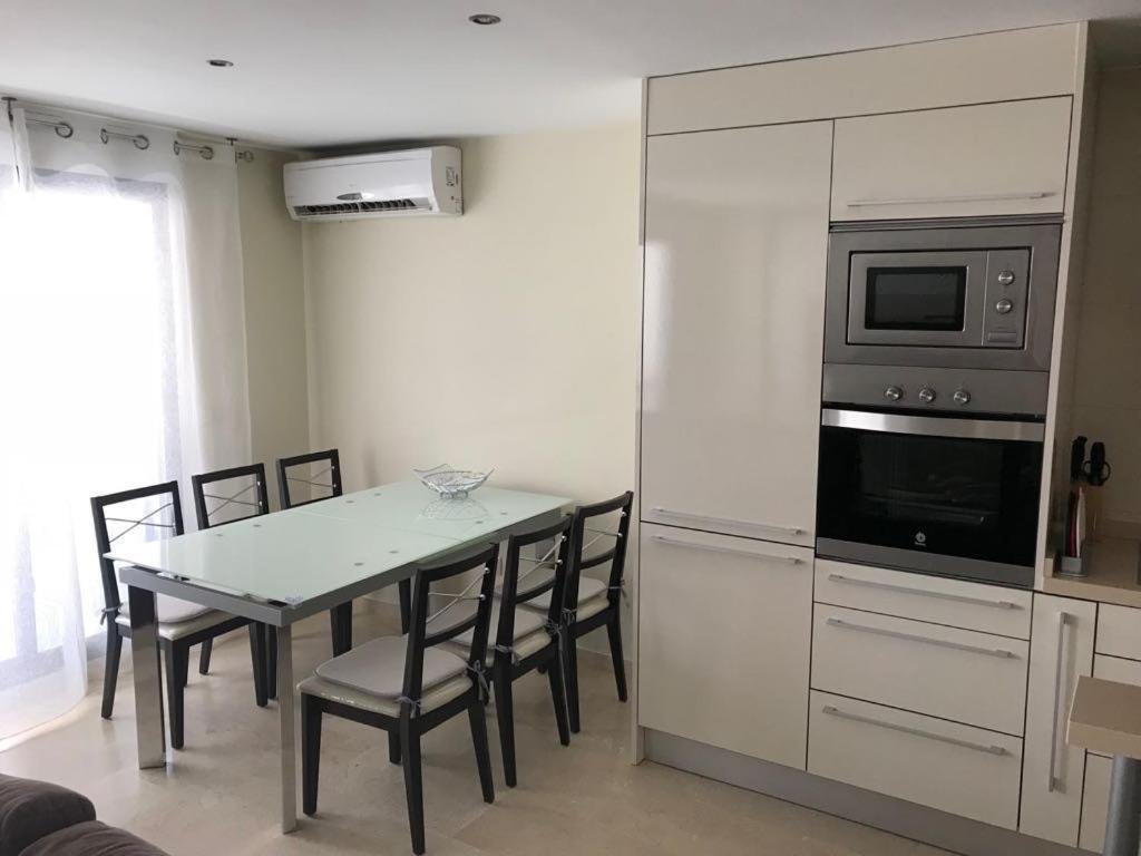 Apartamento El Eden Playa De Gandia Exteriör bild