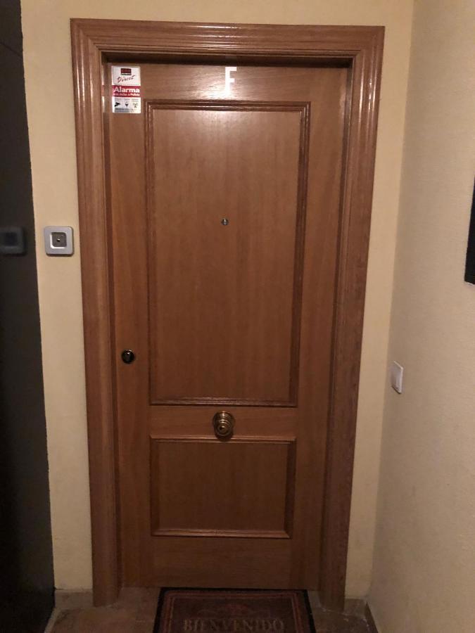 Apartamento El Eden Playa De Gandia Exteriör bild