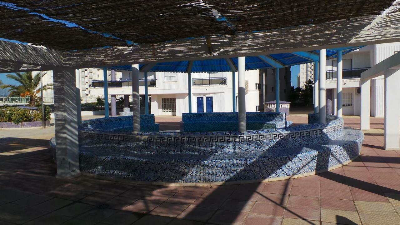 Apartamento El Eden Playa De Gandia Exteriör bild