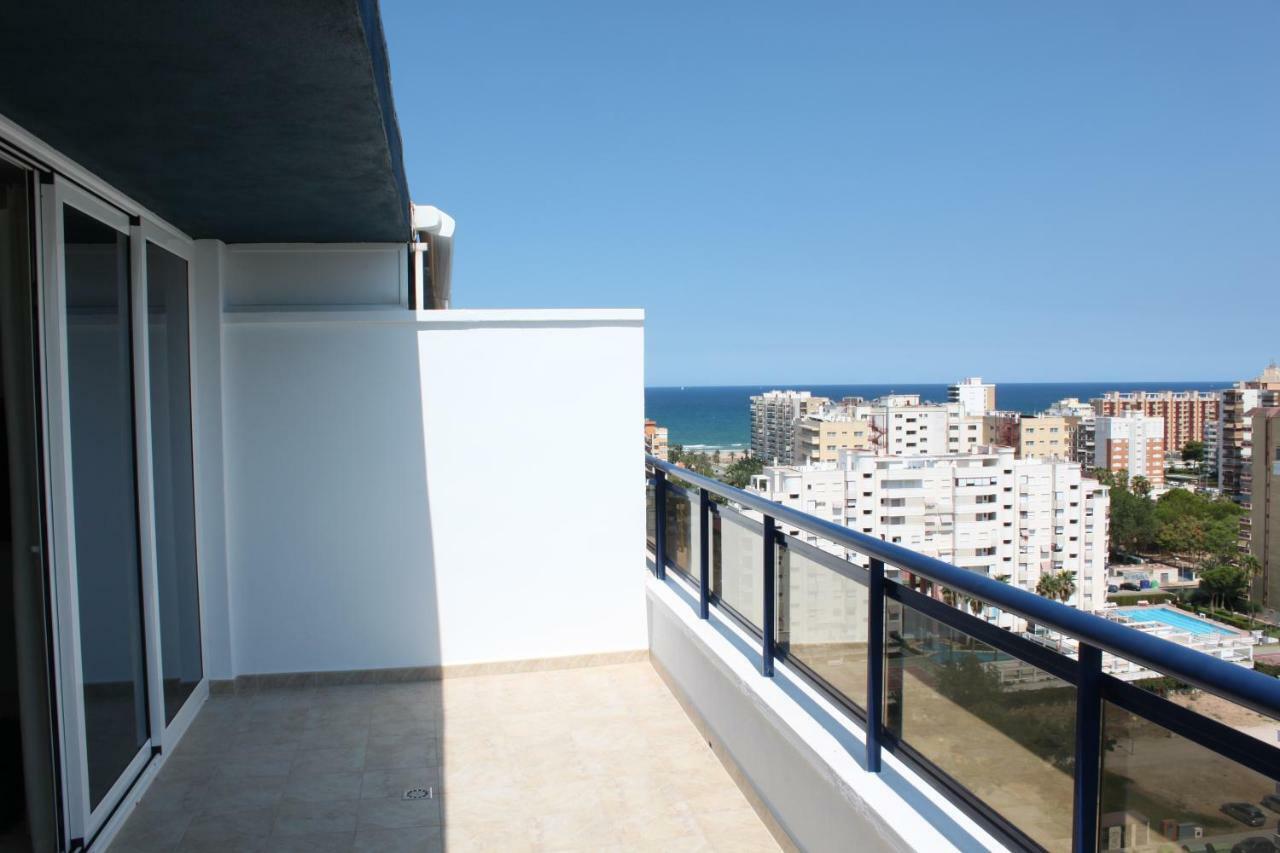 Apartamento El Eden Playa De Gandia Exteriör bild